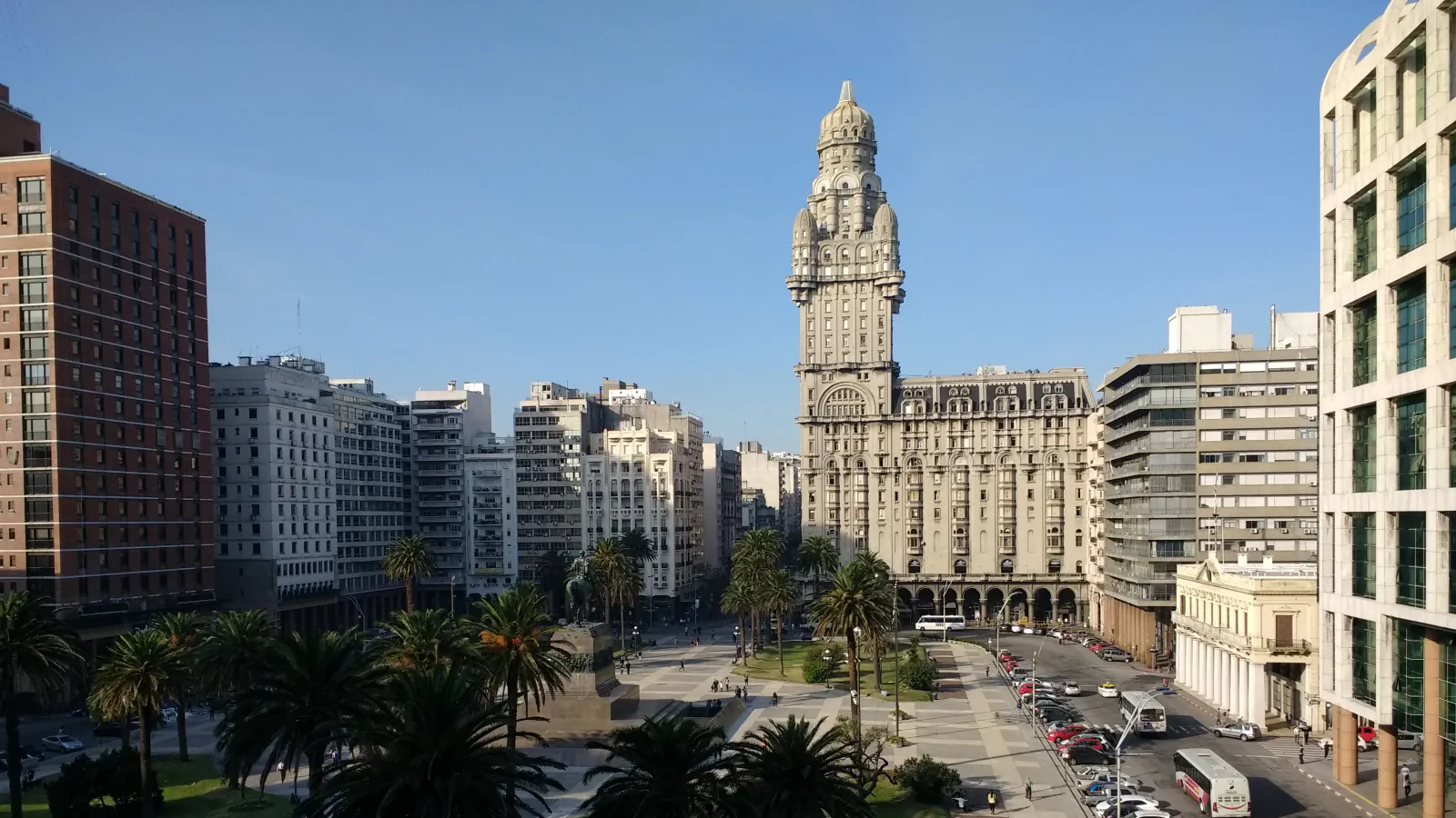 Palacio Salvo rising above Plaza Independencia in Montevideo